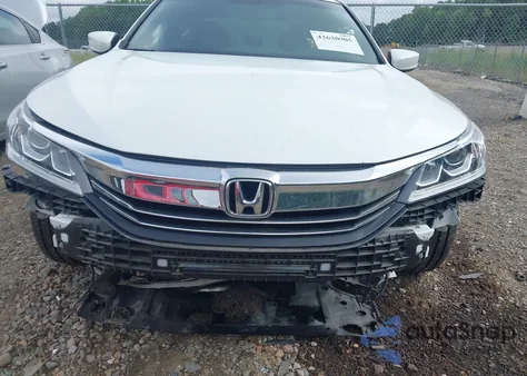 2017 Honda Accord Sport z USA, uszkodzony, nr VIN 1HGCR2F57HA056770